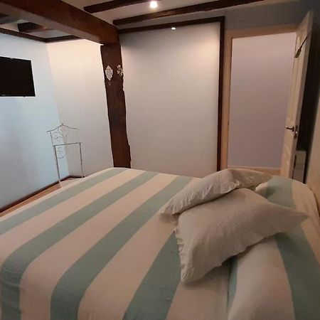 Precioso Apartamento Al Lado De La Catedral Burgo Buitenkant foto